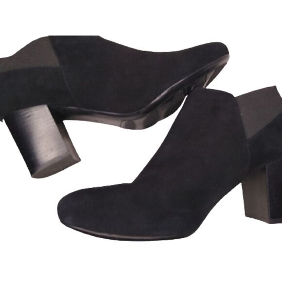 VANELi Black Suede Elastic Ankle Booties Size 11 WIDE - Picture 1 of 11